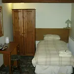 Hall Hotel