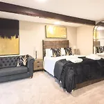 Hall 3* Wheyrigg