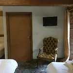 Hall Hotel