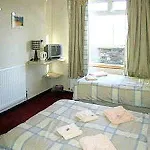 Hall Hotel 3*