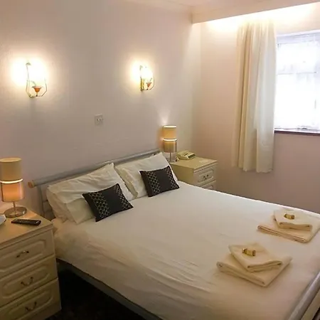 Hall 3* Wheyrigg