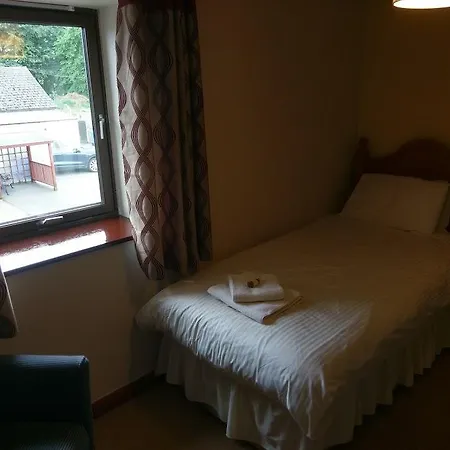 Hotel Hall 3*