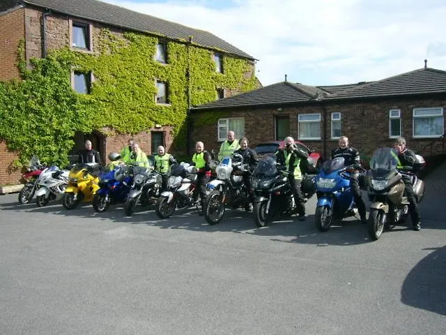 ウェイリング ホール